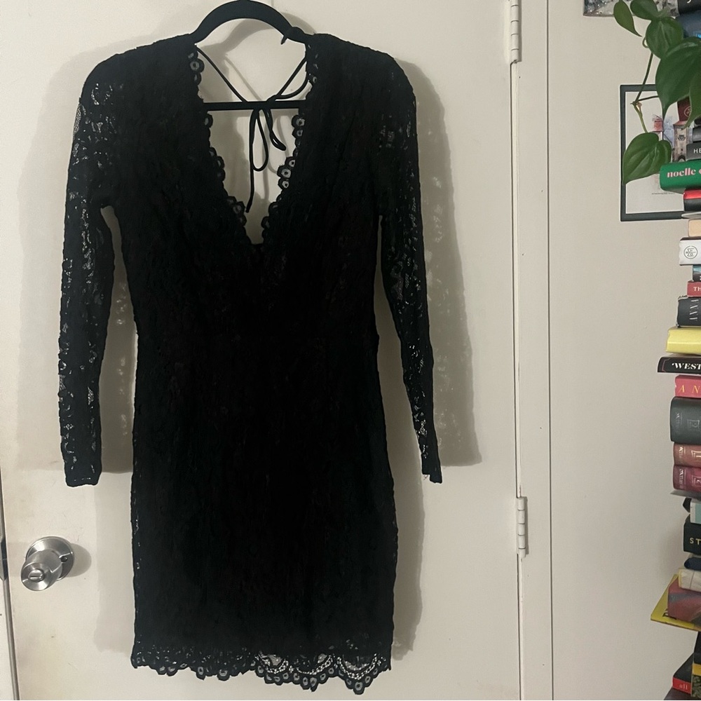 {H&M} 🔷 Lace Dress